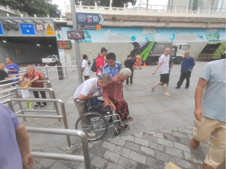 span, 一抹抹, 持续优化城 span, 一抹抹, 持续优化城