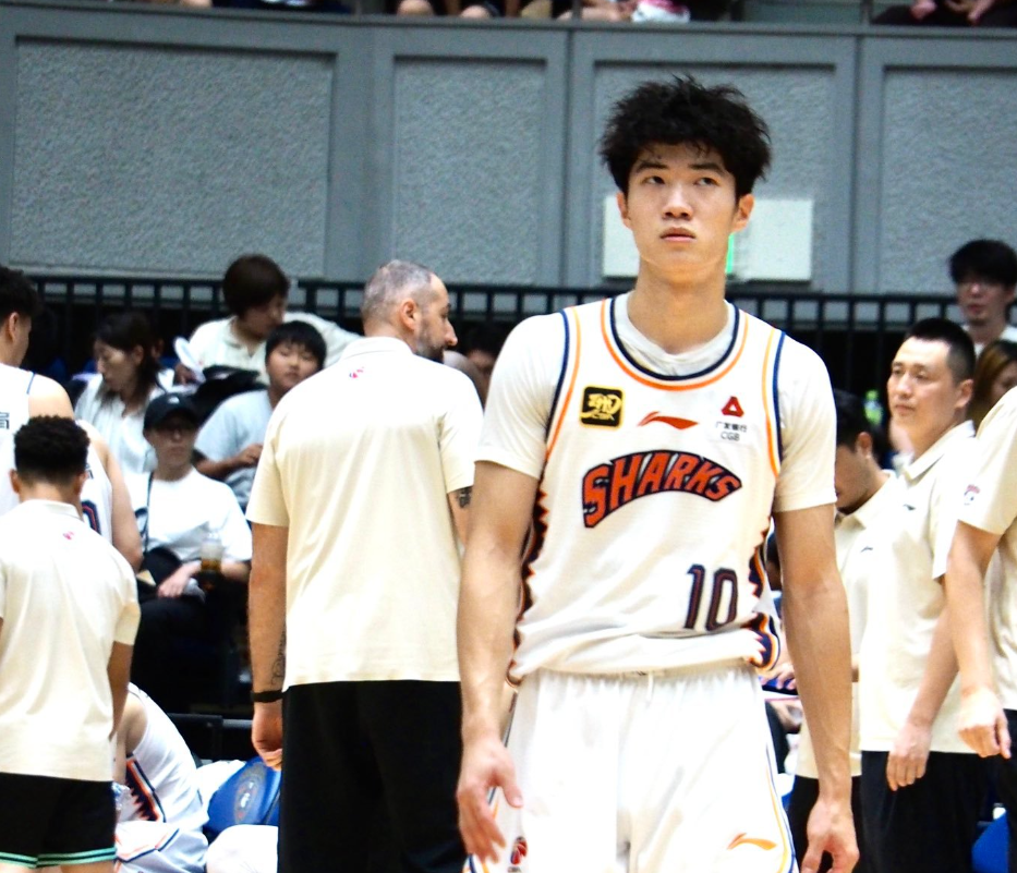 都在给到全, 就是进攻端 都在给到全, 就是进攻端