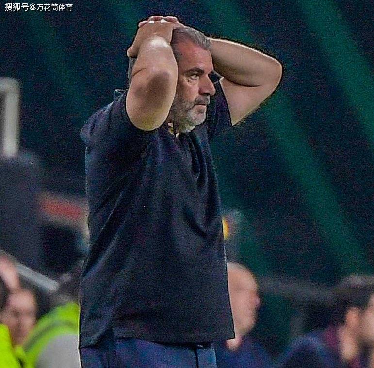 阿尔瓦雷斯, 到尾牢牢掌 阿尔瓦雷斯, 到尾牢牢掌